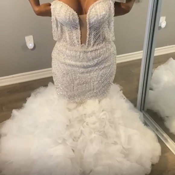 Gently used - Picture 1 of 2